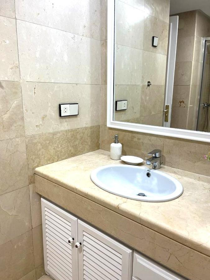 Rambla Apartment อาลิกันเต ภายนอก รูปภาพ