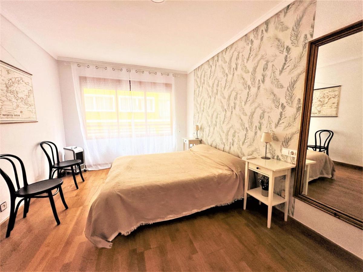 Rambla Apartment อาลิกันเต ภายนอก รูปภาพ