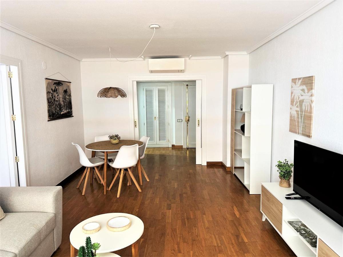 Rambla Apartment อาลิกันเต ภายนอก รูปภาพ